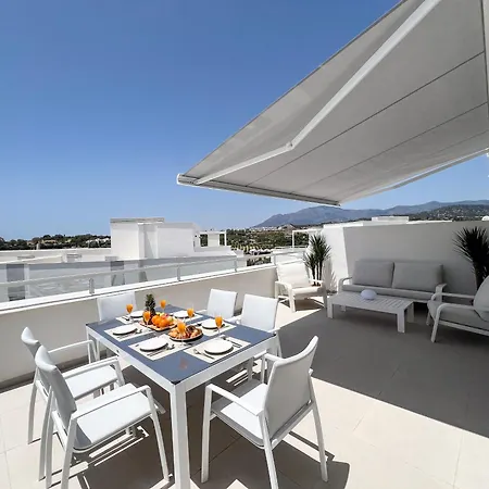 Family Penthouse With Sea Views In Cancelada Apartamento *