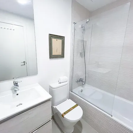 Family Penthouse With Sea Views In Cancelada