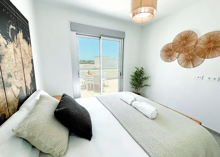 Family Penthouse With Sea Views In Cancelada Estepona