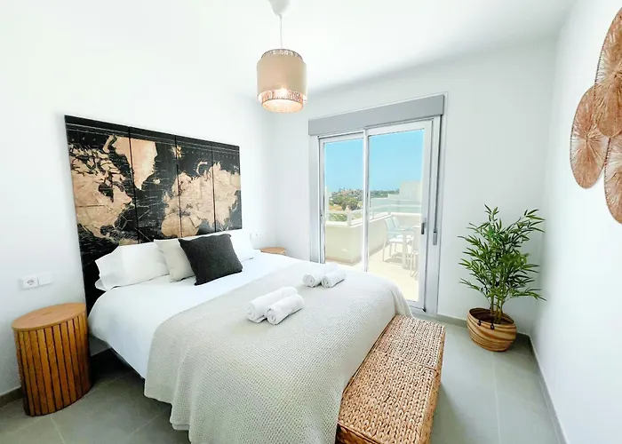 Family Penthouse With Sea Views In Cancelada