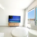 Apartamento Family Penthouse With Sea Views In Cancelada