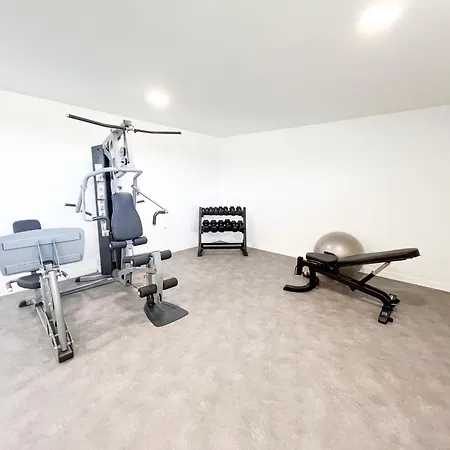 Family Penthouse With Sea Views In Cancelada